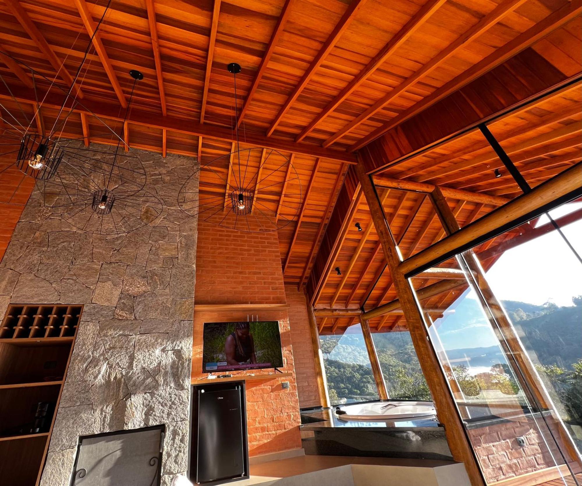Chalet Alto Dos Pires